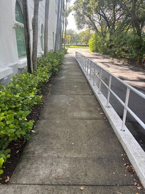 Gallery photos for Sparkling Walkways Revamped by Pro Pressure Washing: Image #2