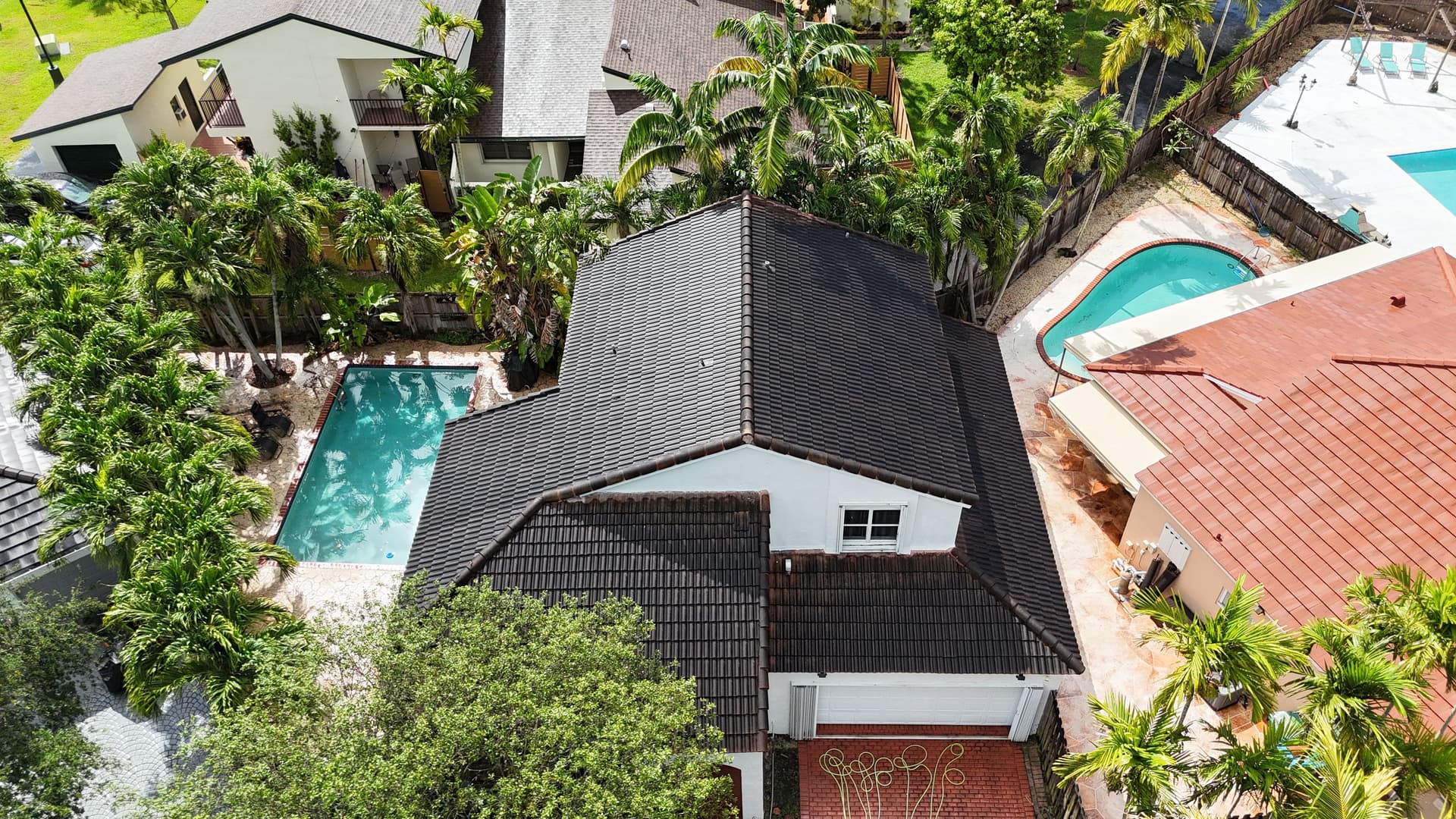 Gallery photos for Roof Soft Wash Brings Clay Tile Back to Life: Image #2
